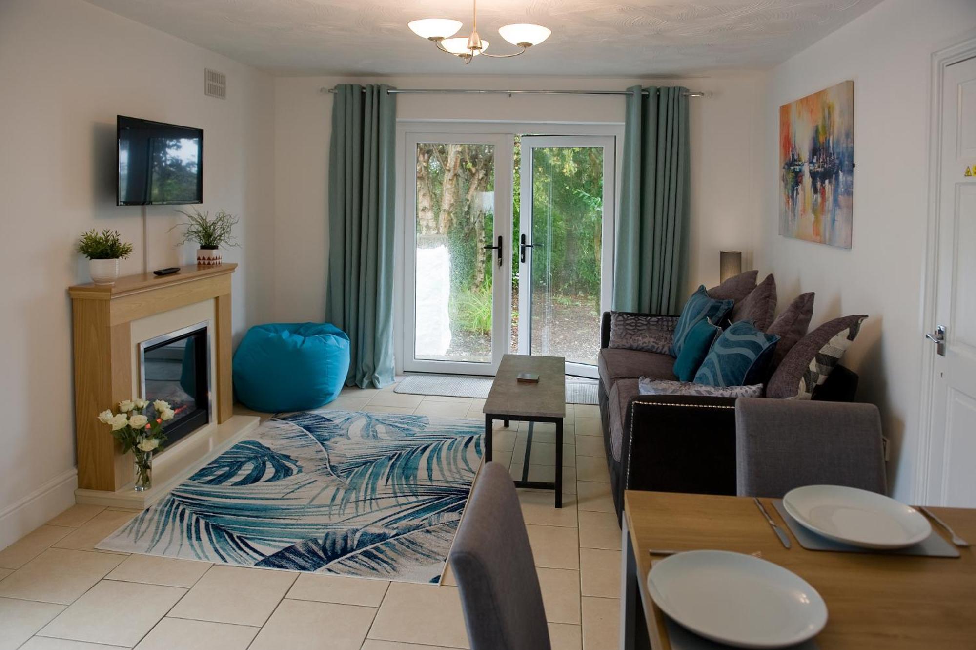 Mountain View Apartment - Short Drive To Beaches Bryngwran Exteriör bild
